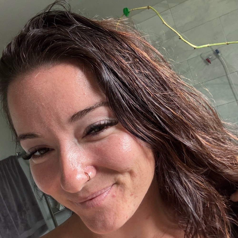 Meet your Posher, Darien